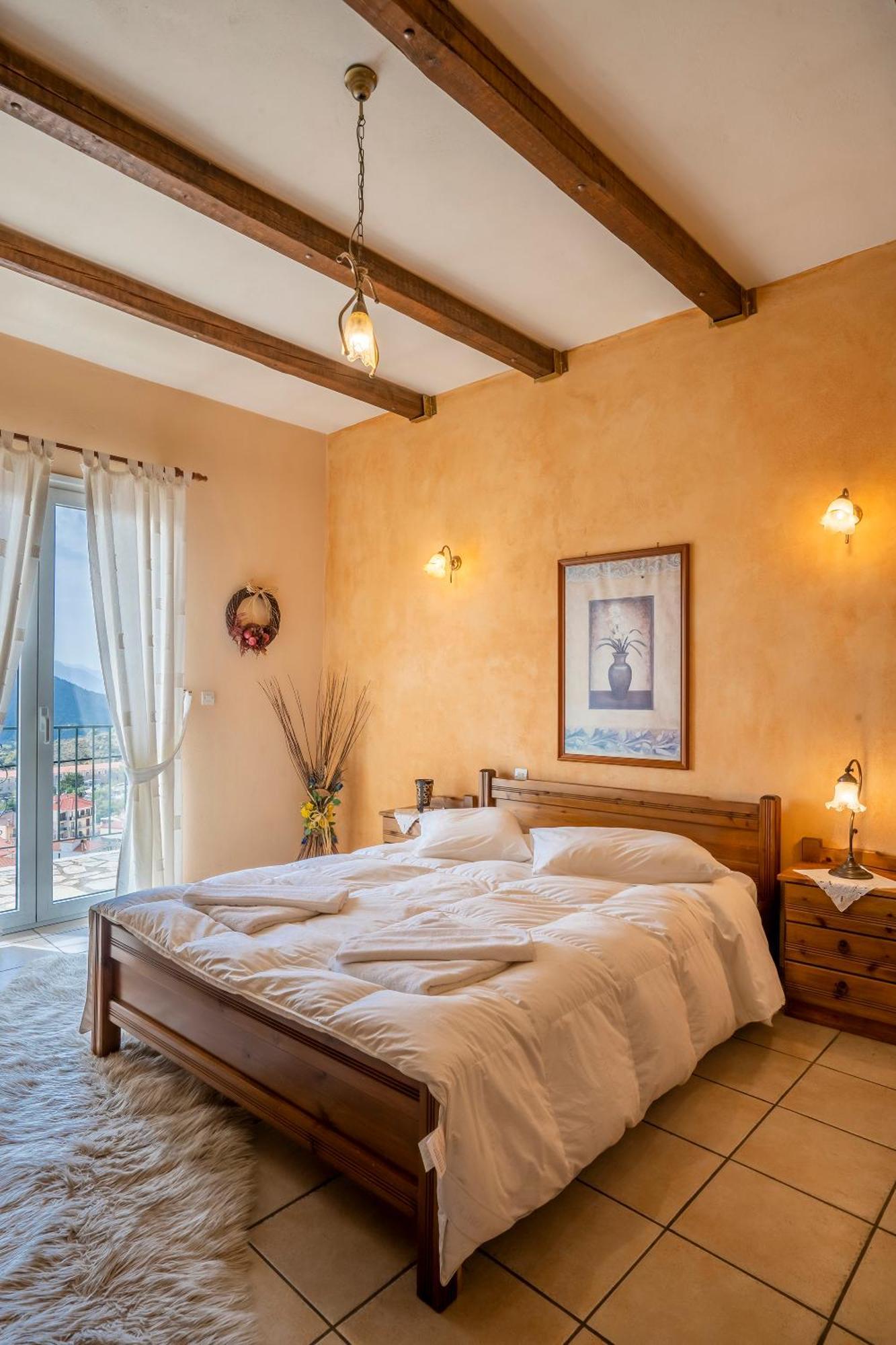 Semeli Guesthouse Karpenísion Exteriér fotografie