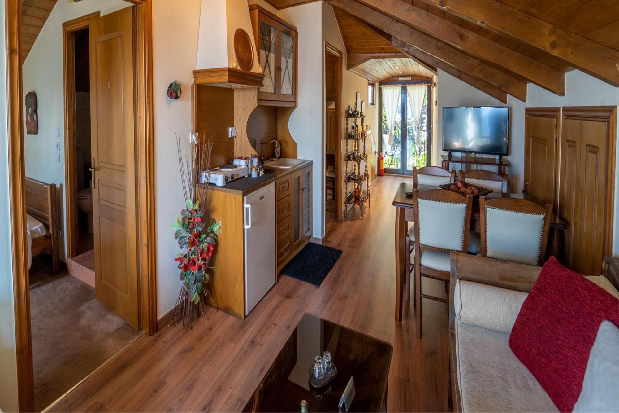 Semeli Guesthouse Karpenísion Exteriér fotografie